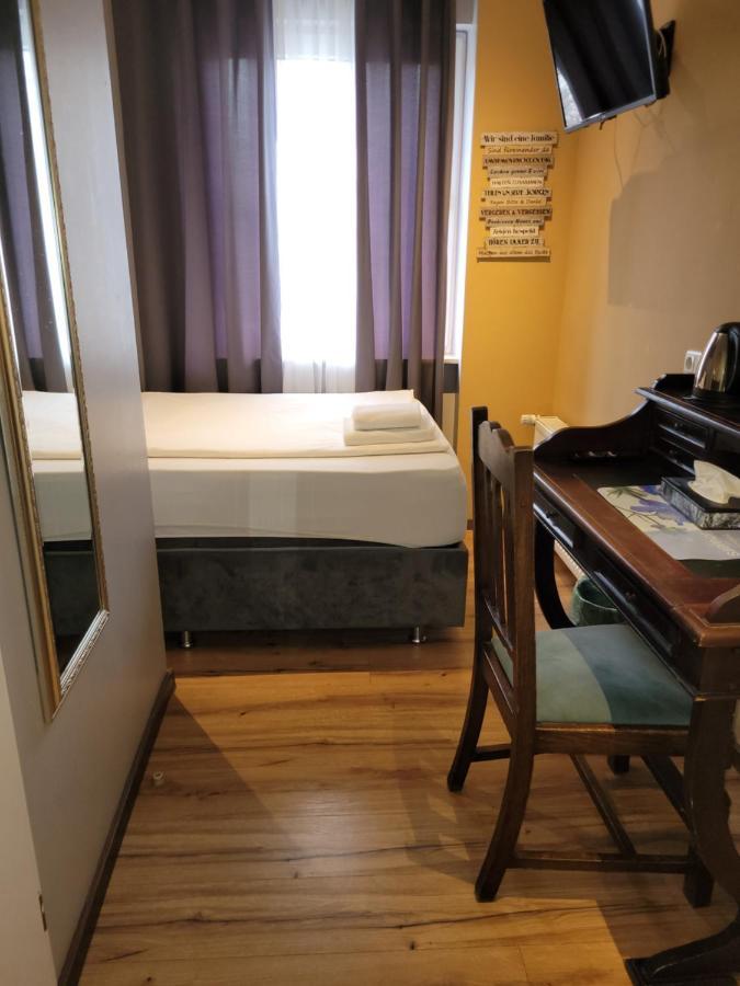 Hotel Franken An Der Messe Frankfurt nad Menem Zewnętrze zdjęcie