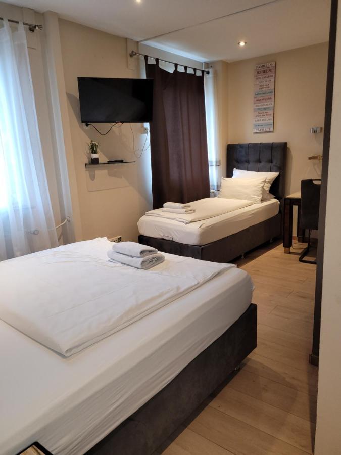 Hotel Franken An Der Messe Frankfurt nad Menem Zewnętrze zdjęcie